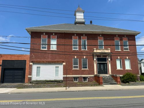 unit-c-802 Main Street, Peckville, PA, 18452 | Card Image
