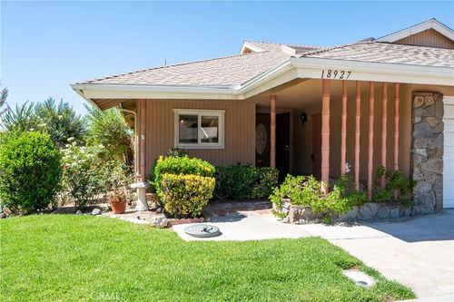 18927 Circle Of Friends, Newhall, CA, 91321-1419 | Card Image