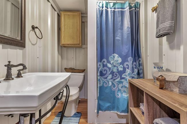 111 Cypress Bay Ldg, House other with 3 bedrooms, 6 bathrooms and 3 parking in Milam TX | Image 9