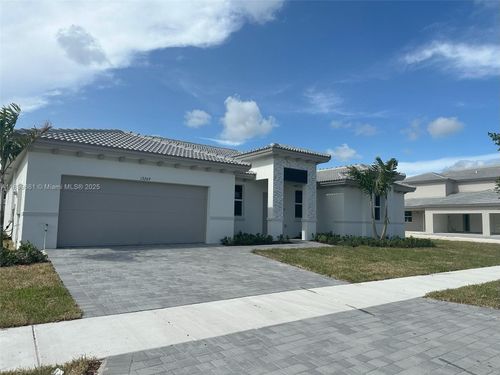 13249 Sw 189th Ter, Miami, FL, 33177-2935 | Card Image