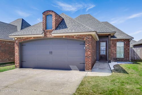 109 Fallstone Rd, Youngsville, LA, 70592-6192 | Card Image