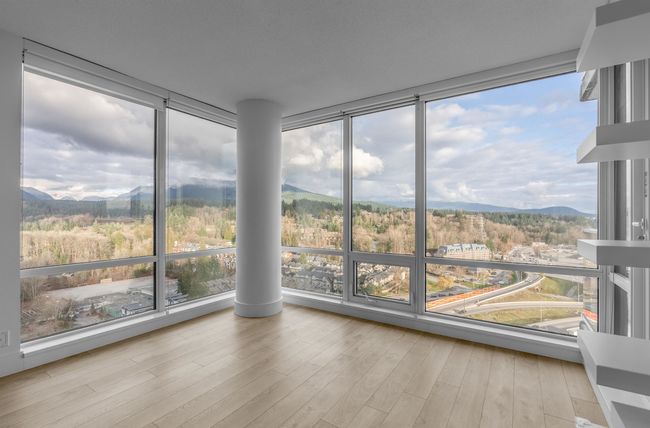 2102 - 680 Seylynn Crescent, Condo with 2 bedrooms, 2 bathrooms and 1 parking in North Vancouver BC | Image 11
