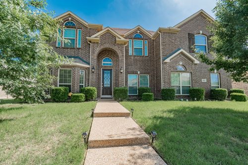 824 Regal Bluff Ln, Desoto, TX, 75115-5564 | Card Image