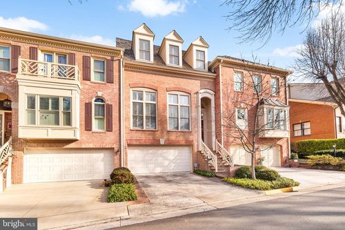 1502 Hampton Hill Cir, MCLEAN, VA, 22101-6017 | Card Image