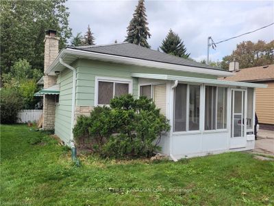 MAIN - 1054 Margaret St, House other with 3 bedrooms, 1 bathrooms and 2 parking in London ON | Image 1