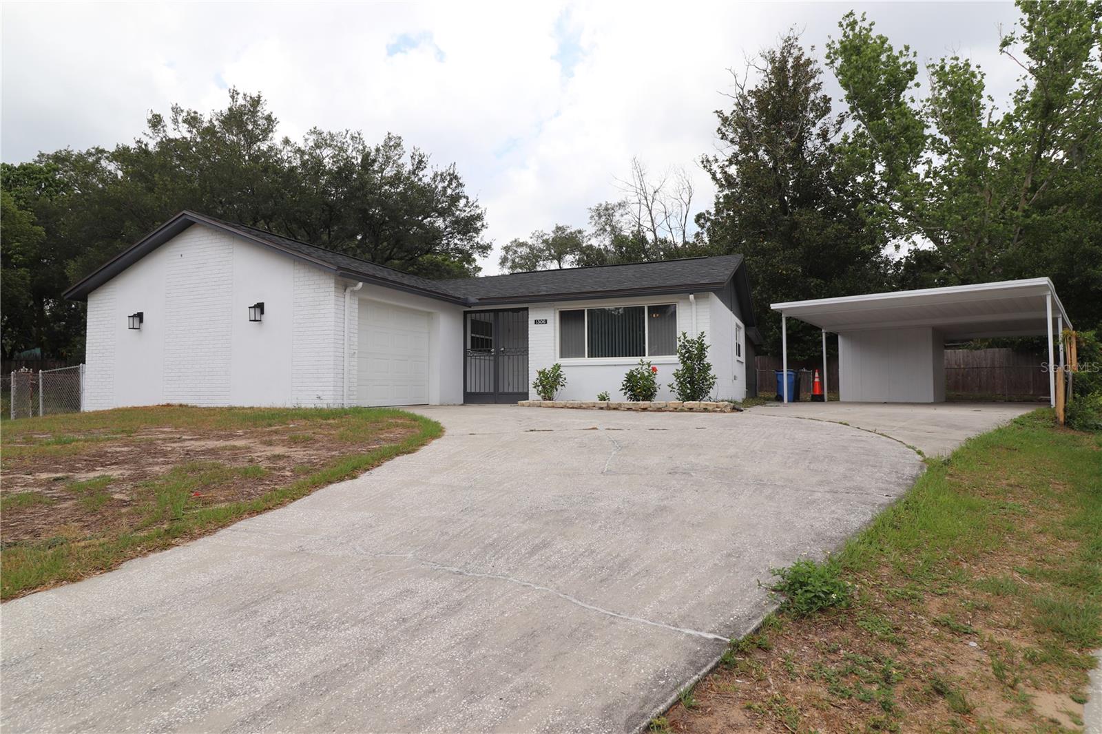 Cottage Pl, Brandon, FL 33510
