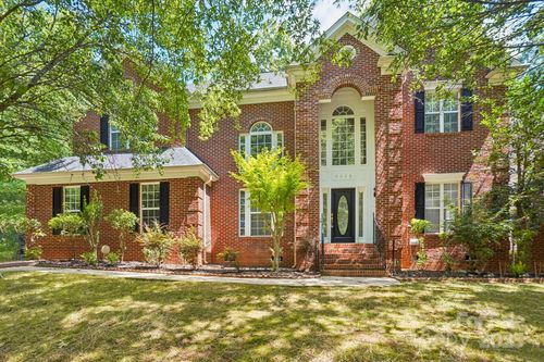 8020 Garnkirk Drive, Huntersville, NC, 28078 | Card Image