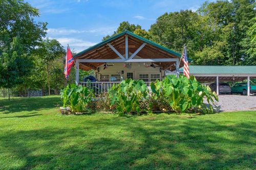 715 Maddux Ridge Rd, Baxter, TN, 38544-4219 | Card Image
