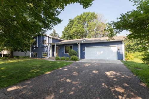 1600 Archibald St, Northfield, MN, 55057-2891 | Card Image
