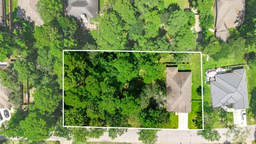 9023 S Comanche Cir, Willis, TX, 77378-4818 | Card Image