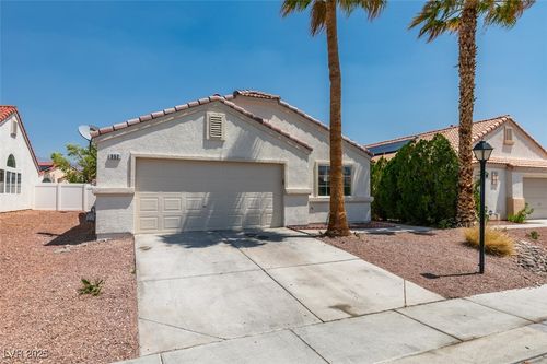 352 River Glider Ave, North Las Vegas, NV, 89084-1221 | Card Image