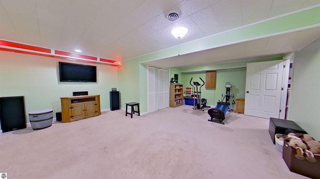 1069 El Camino Grande, House other with 4 bedrooms, 2 bathrooms and null parking in Lake Isabella MI | Image 40