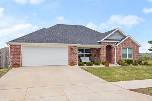 28 E Loveland Loop, Farmington, AR, 72730-3090 | Card Image