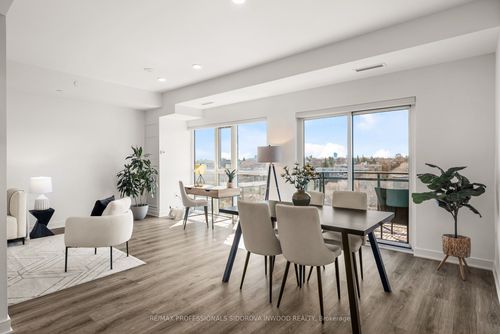 905-25 Neighbourhood Lane, Etobicoke, ON, M8Y0C4 | Card Image