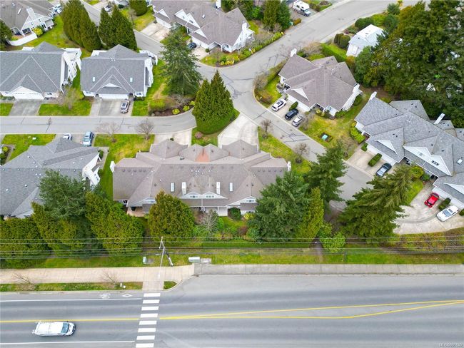 5274 Arbour Cres, Townhouse with 3 bedrooms, 2 bathrooms and 1 parking in Nanaimo BC | Image 43
