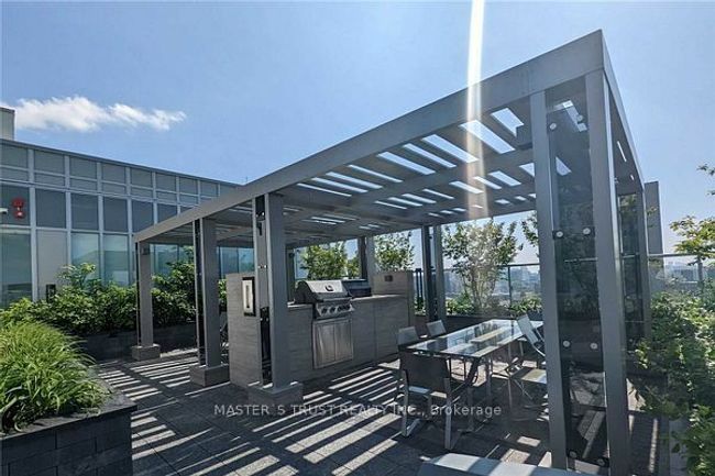 714 - 50 Mccaul St, Condo with 2 bedrooms, 2 bathrooms and null parking in Toronto ON | Image 16