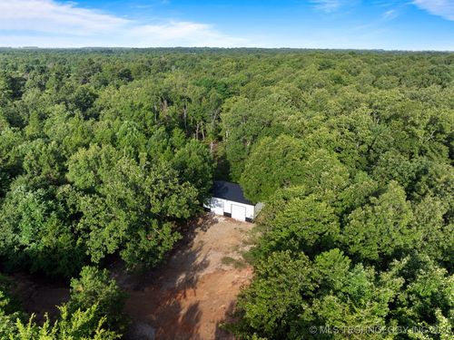 2043 S 8th St, Hugo, OK, 74743 | Card Image