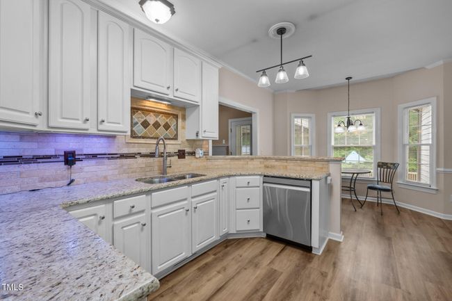 Kitchen | Image 15