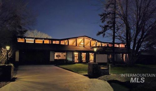 2424 Sunset View Ct, Clarkston, WA, 99403-1232 | Card Image