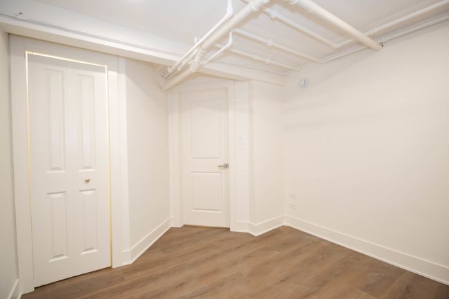 G - 1319 W Early Ave, Condo with 2 bedrooms, 1 bathrooms and null parking in CHICAGO IL | Image 17