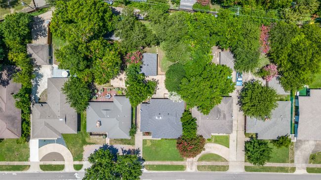 7127 E Mockingbird Ln, House other with 2 bedrooms, 2 bathrooms and null parking in Dallas TX | Image 27