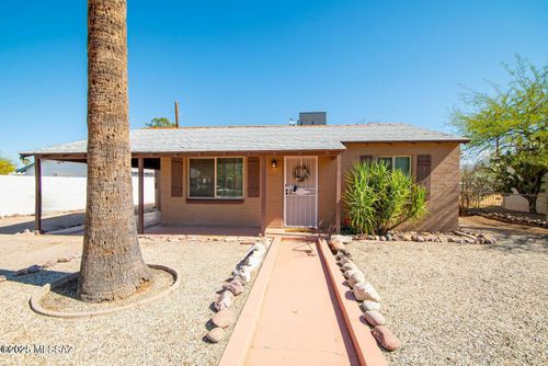 4571 E 6th St, Tucson, AZ, 85711-2962 | Card Image
