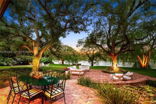 5390 Banyan Dr, Coral Gables, FL, 33156-2116 | Card Image