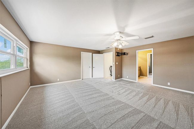 Primary Bedroom | Image 20