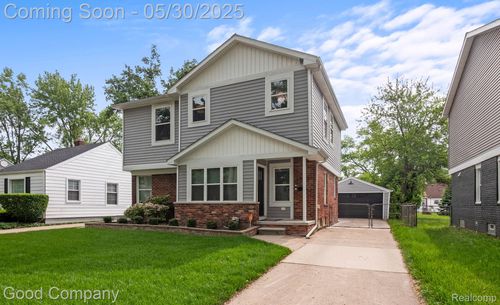 2520 Ellwood Ave, Berkley, MI, 48072-3208 | Card Image