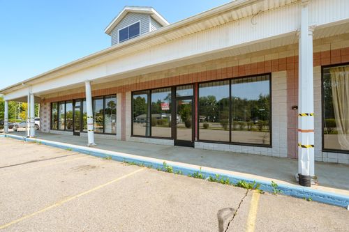 10071 Shaver Rd, Portage, MI, 49024-6737 | Card Image