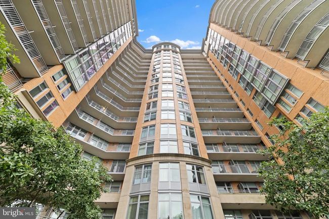 APT-213 - 8220 Crestwood Heights Dr, Condo with 1 bedrooms, 1 bathrooms and null parking in MCLEAN VA | Image 47