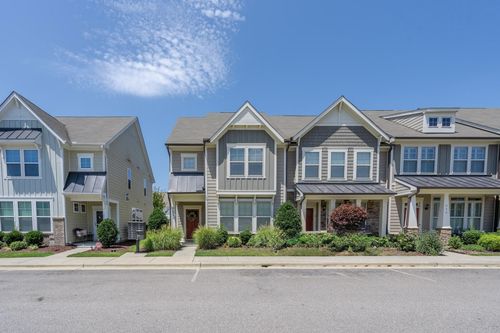 960 Ambergate Sta, Apex, NC, 27502-2431 | Card Image