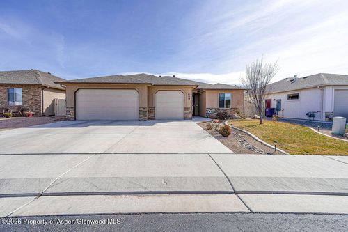 668 Strathearn Dr, Grand Junction, CO, 81504-5206 | Card Image