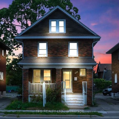 main-160 Adelaide Ave E, Oshawa, ON, L1G1Z3 | Card Image
