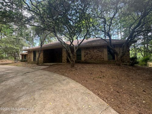 145 Margaret Ln, Florence, MS, 39073-9340 | Card Image