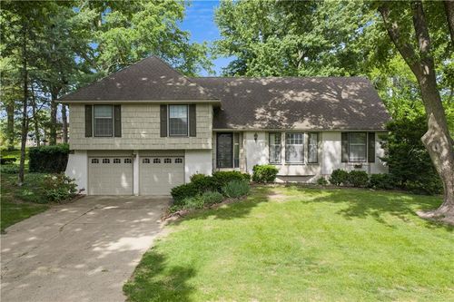 1705 N 1st St, Blue Springs, MO, 64014-1901 | Card Image