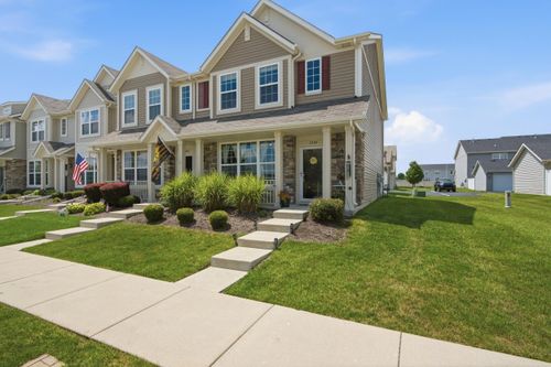 11400 Vermont St, Crown Point, IN, 46307 | Card Image