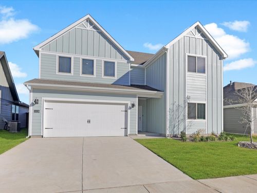 13129 Hideaway Ln, Aubrey, TX, 76227-8804 | Card Image