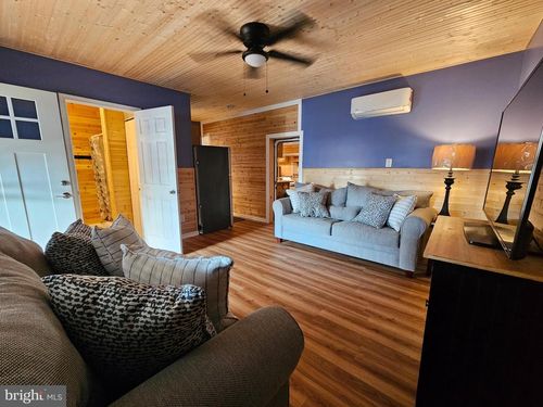 Block 33 Lot 3 Yogi Bear Blvd, FALLING WATERS, WV, 25419 | Card Image