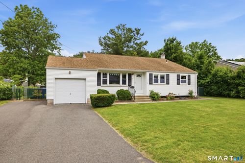 42 Cardinal Dr, East Hartford, CT, 06118-2409 | Card Image