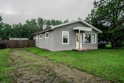 1e11-11 South Railroad Avenue, Whitelaw, AB, T0H3T0 | Card Image