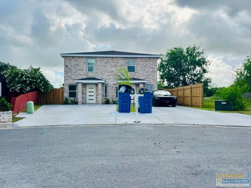 2160 Alexandra Ct, Brownsville, TX, 78521-8639 | Card Image