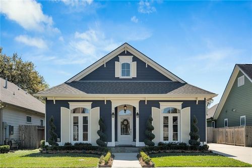 9 Magnolia Pl, Jefferson, LA, 70121-0001 | Card Image