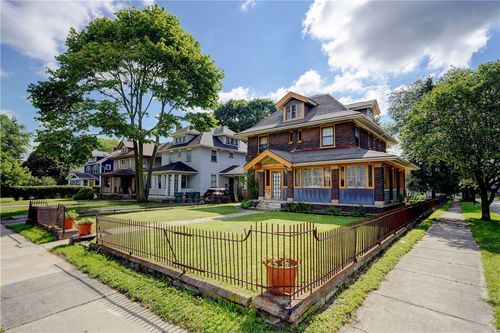 4-948 Culver Road, Rochester, NY, 14609 | Card Image