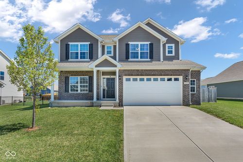 2239 Summer Shore Dr, Greenwood, IN, 46143-3840 | Card Image