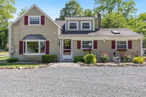 99 Route 130, Forestdale, MA, 02644-1125 | Card Image