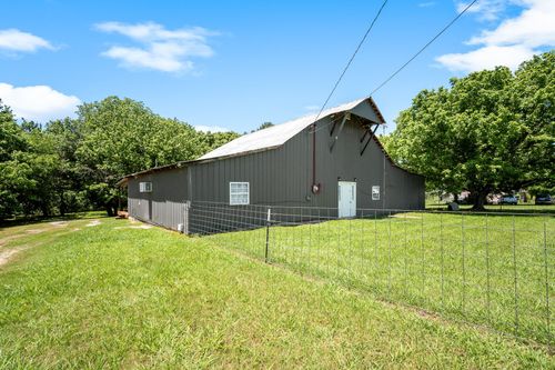 2520 Franklin Pike, Lewisburg, TN, 37091-6459 | Card Image