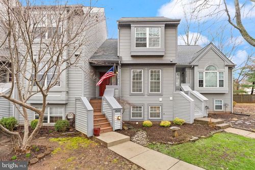 6133 Stonepath Cir, CENTREVILLE, VA, 20120-3417 | Card Image