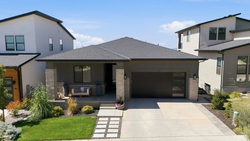 111 E Miller Ave, North Salt Lake, UT, 84054-1212 | Card Image