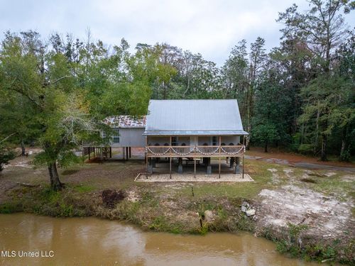 13240 River Rd, Gulfport, MS, 39503-5400 | Card Image